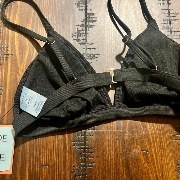 Black Triangle Bikini bra - Picture 2 of 4